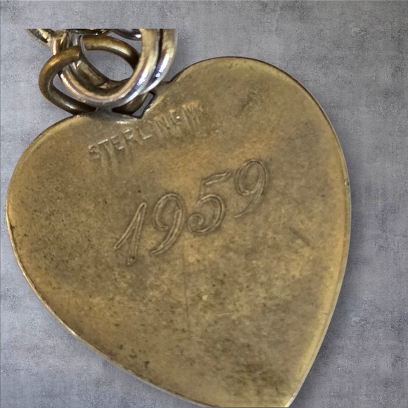 Charm Bracelet Religious Amelia 1959 Cross Heart 925 Sterling - Picture 7 of 7